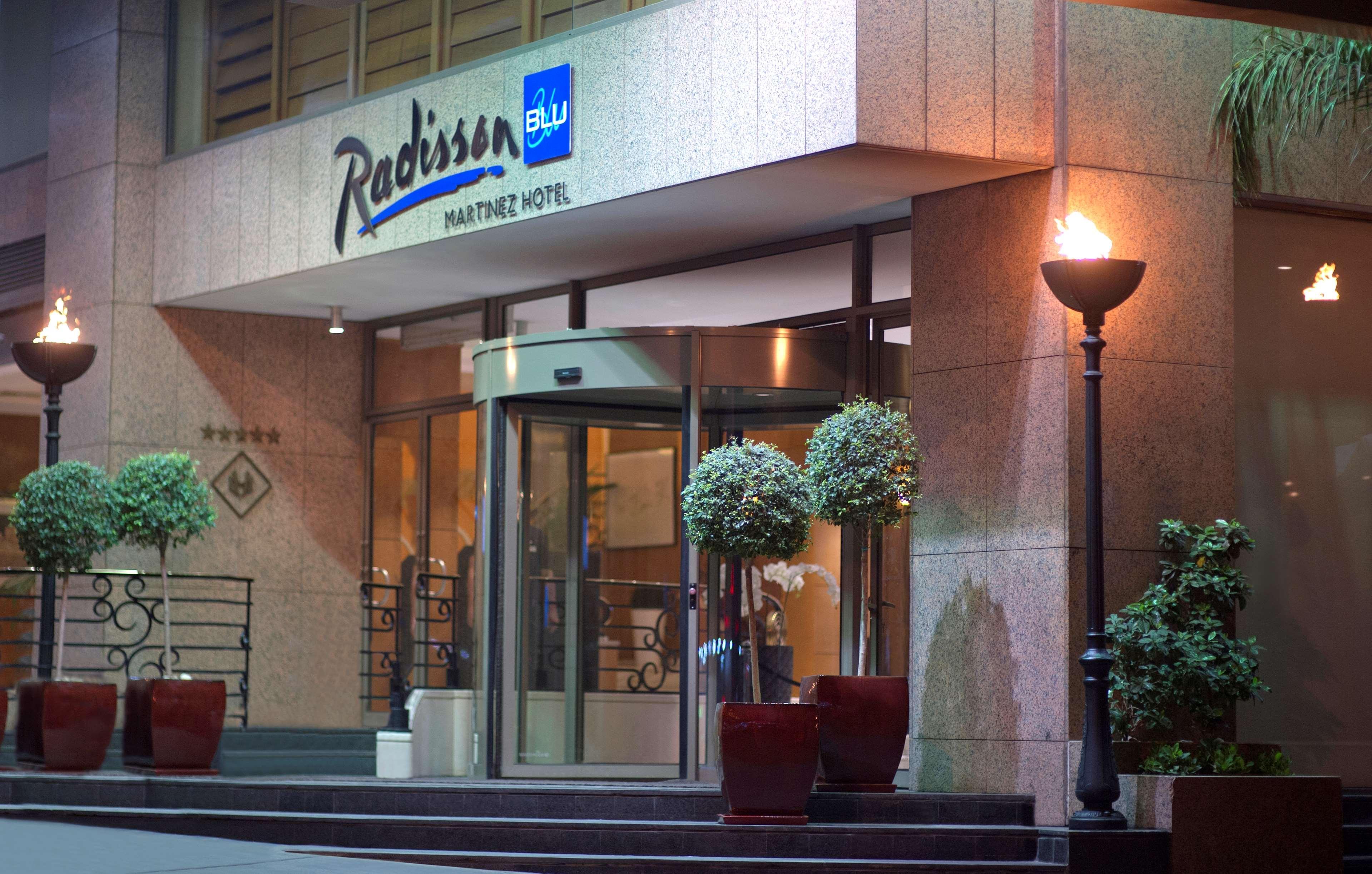 Radisson Blu Martinez Beirut Hotel Bagian luar foto Radisson Blu in Athens